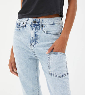Front Pocket Jean